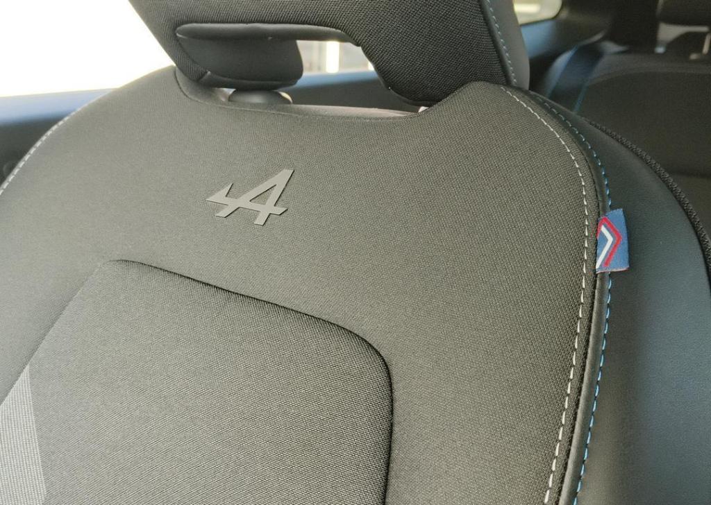 Renault Symbioz 1.8 e-tech full hybrid 160 esprit alpine