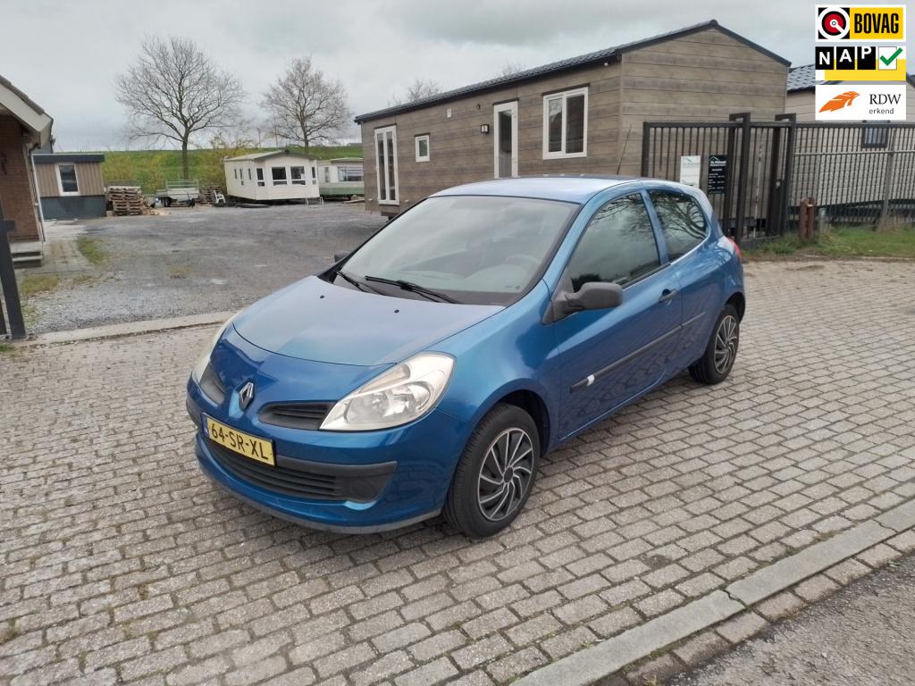 Renault Clio 1.2-16v authentique