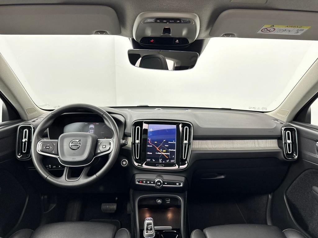 Volvo XC40 t5 262pk recharge inscription| pano| adap.cruise| leder| camera|
