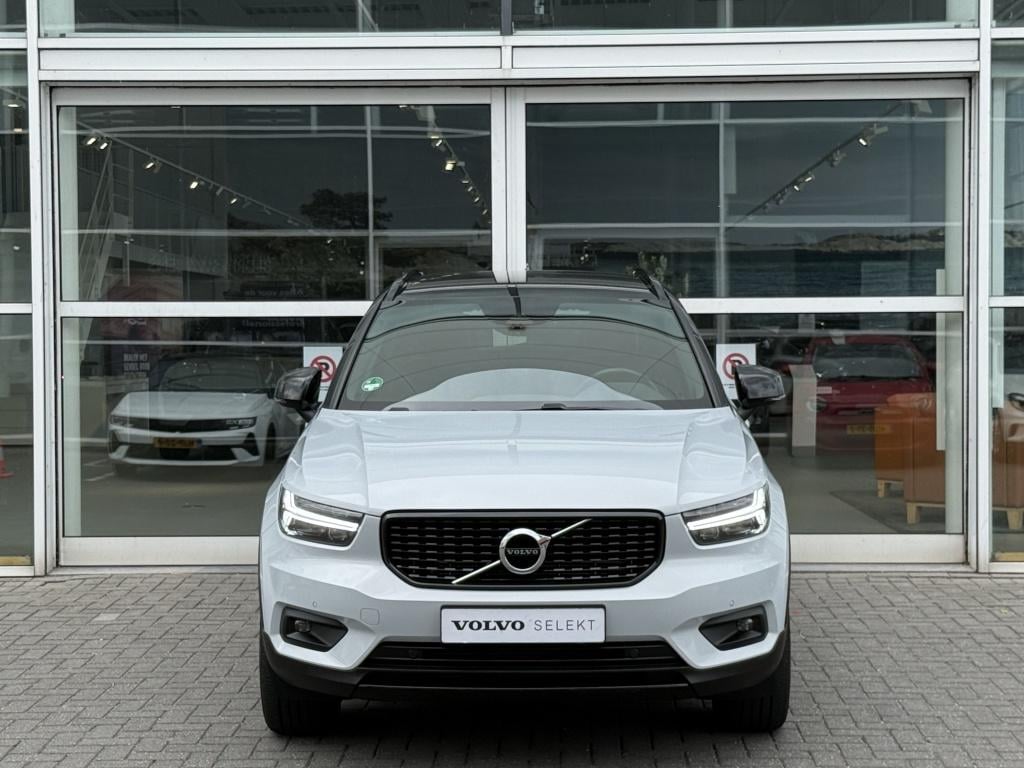 Volvo XC40 t5 262pk recharge r-design| adap.cruise| trekhaak| camera| keyle