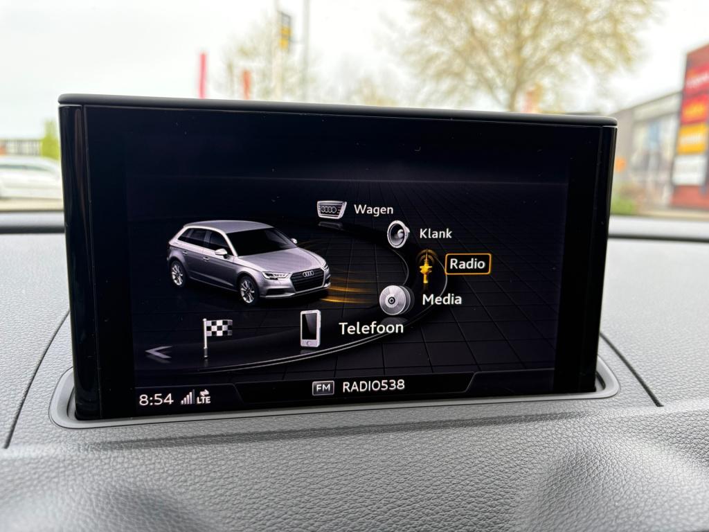 Audi A3 sportback 1.5 tfsi cod sport s line edition