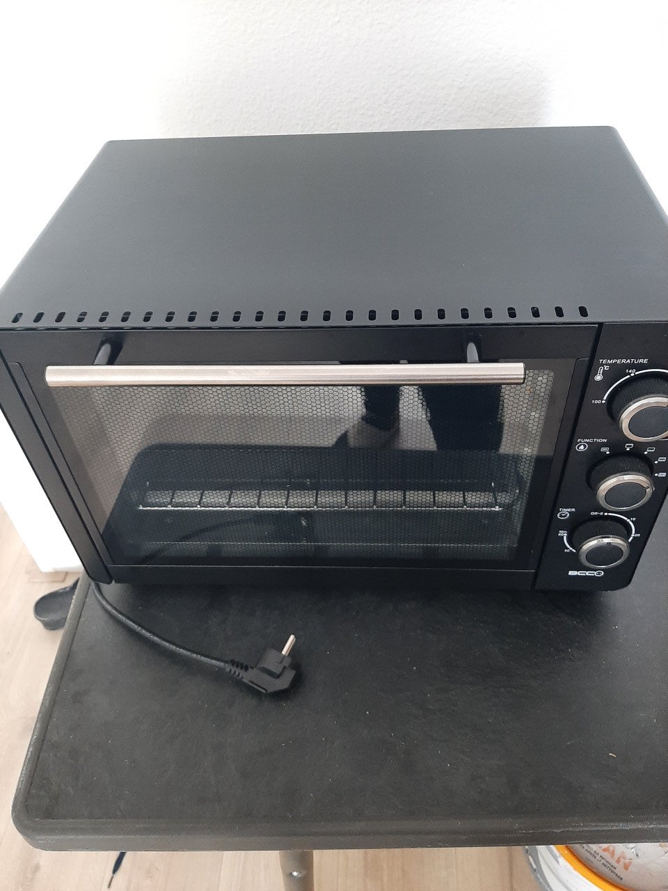 Oven