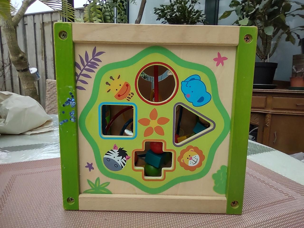 Keyrig nette multifunctionele speelbox of speeldoos. Ever Earth.