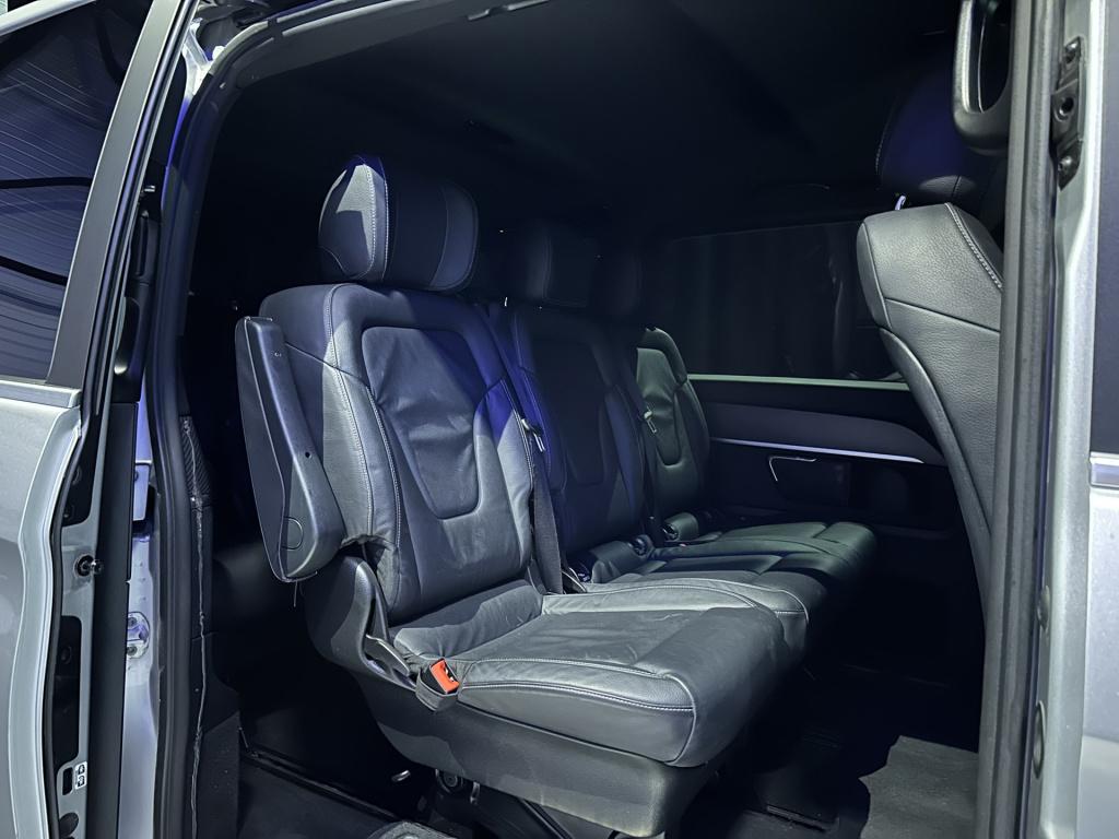 Mercedes-Benz V-Klasse 300d extra lang avantgarde *360camera*memory*trekhaa