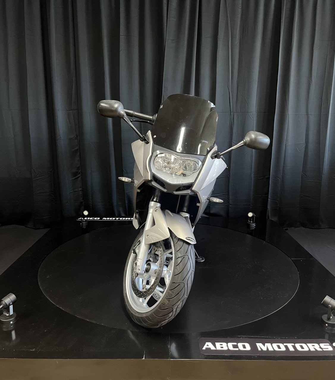 BMW F800ST