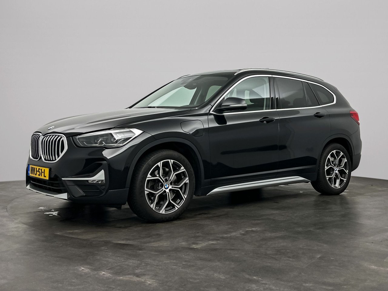 BMW X1 xDrive25e | X Line | Panoramadak | Nav | Led | Camera