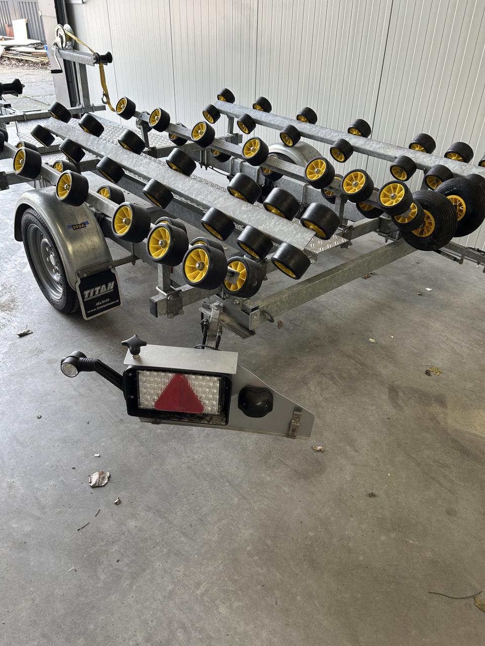 Unieke Double waterscooter/jetski trailer