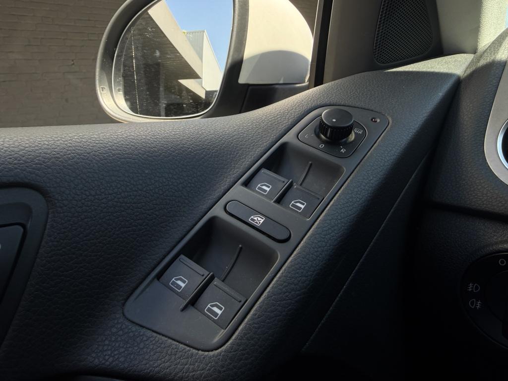 Volkswagen Tiguan 1.4 tsi easyline