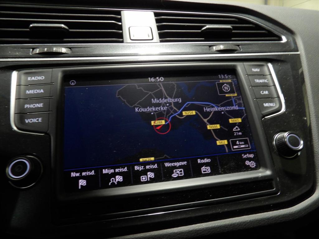Volkswagen Tiguan 1.4 tsi act 150pk connected series