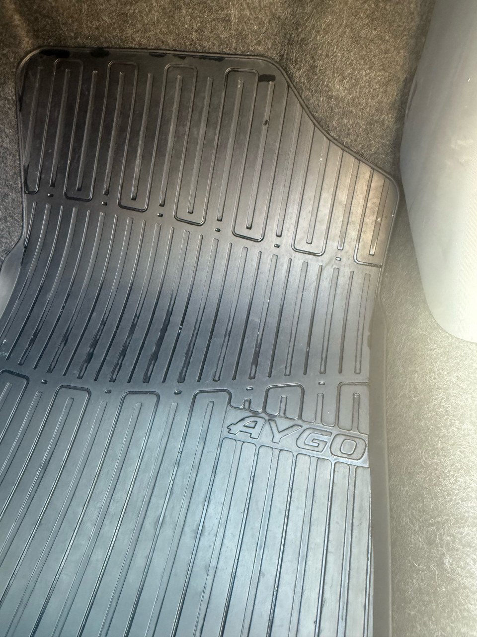 Toyota Aygo Alcantara model 1.0 / 5 DRS nieuwe APK