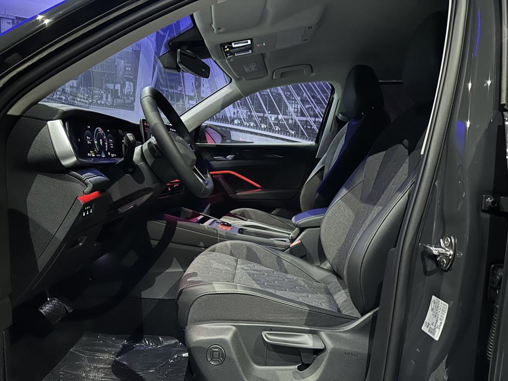 Volkswagen Tayron 1.5 ehybrid life edition *acc*camera*led*appconnect*