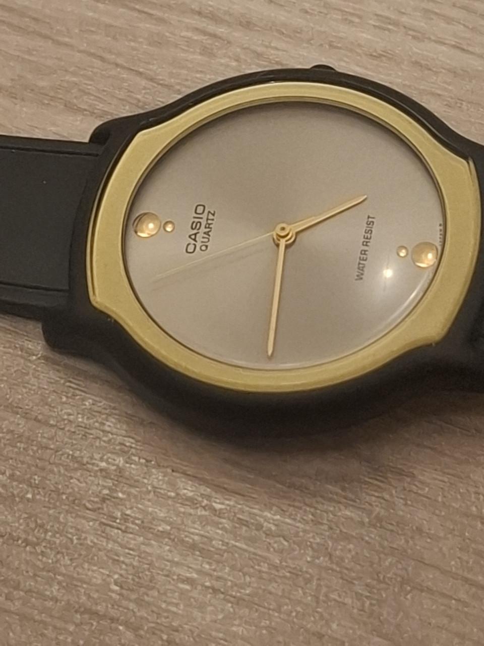 Casio vintage Quartz horloge