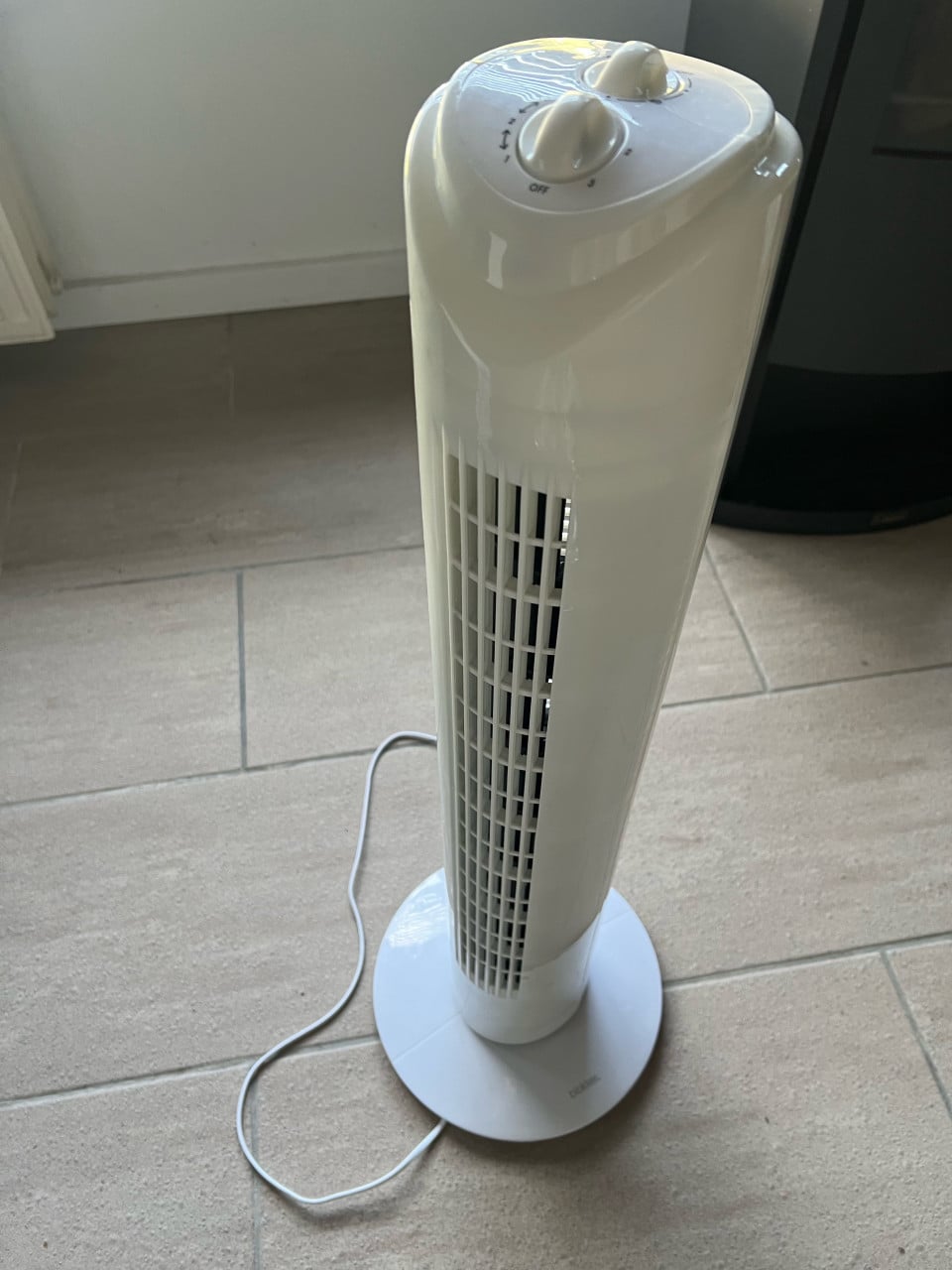 Kolomventilator wit Blokker. nog prima 15 euro.