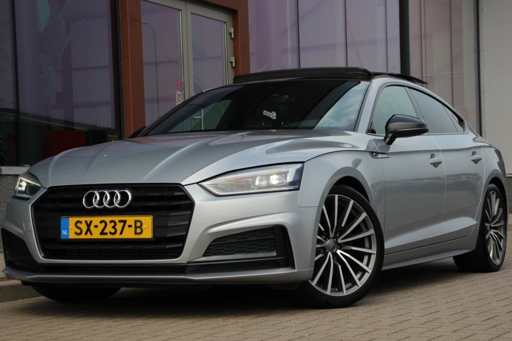 Audi A5 sportback 2.0 tfsi mhev sport s-line edition | pano. | 19'' | half 