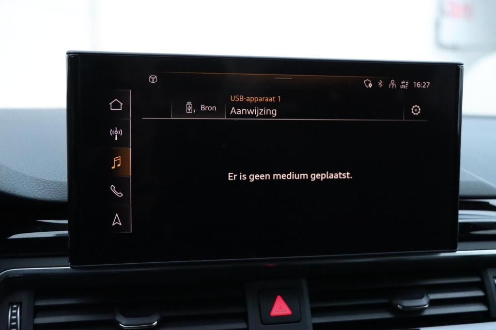 Audi A4 avant 40 tfsi s edition competition 204pk s tronic