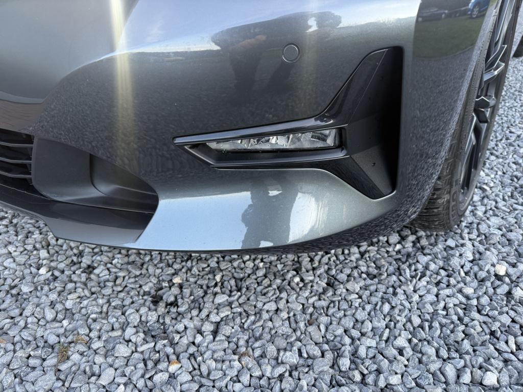 BMW 3-serie touring 330i automaat x-drive high executive