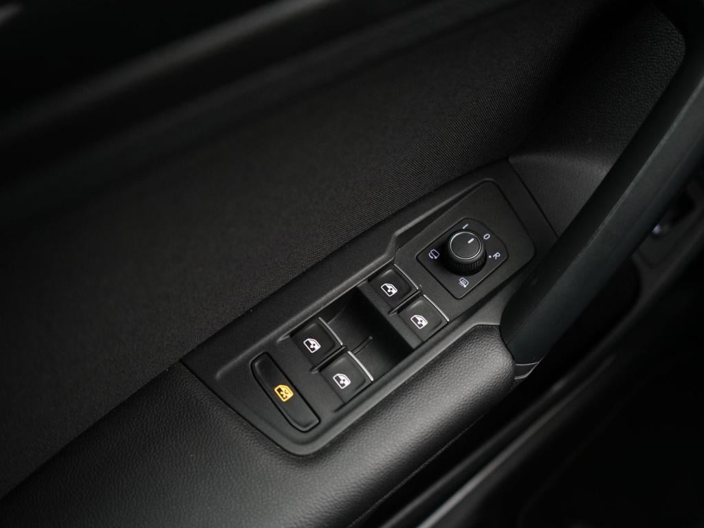 Volkswagen Tiguan 1.4 tsi ehybrid elegance | automaat | apple carplay/ andr