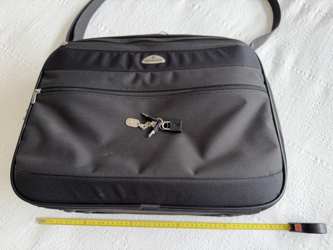 Samsonite draag reistas zwart 46x36x16