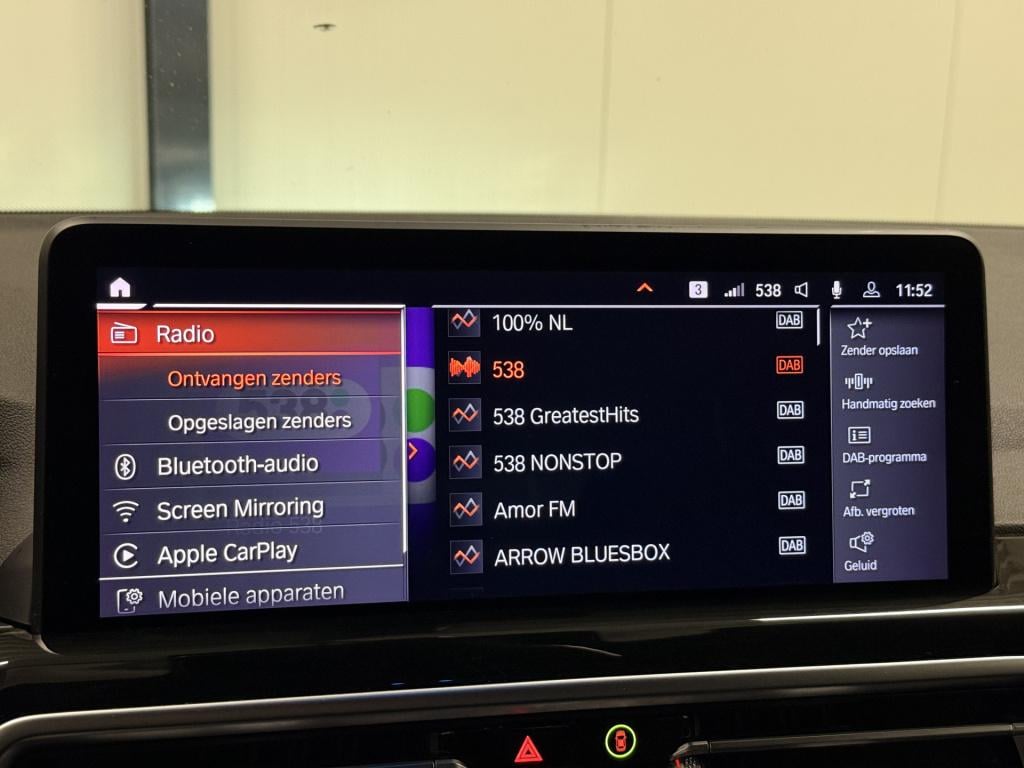 BMW X3 xdrive30e m-sport | stoelverwarming | achteruitrijcamera | trekhaak 