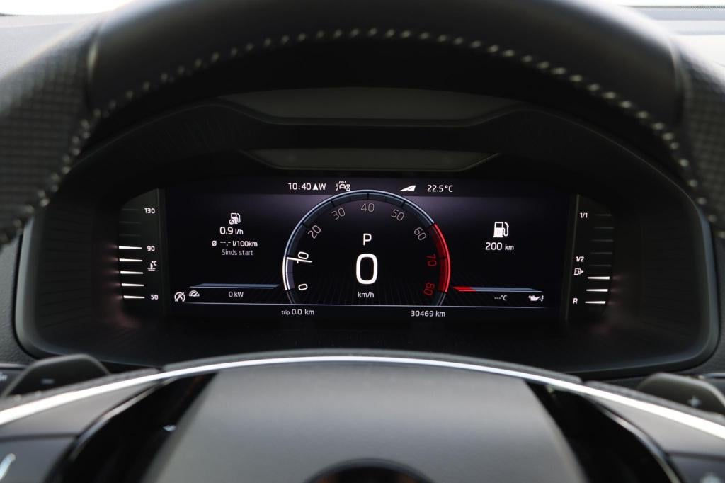 Skoda Karoq 1.5 tsi sportline business 150pk dsg7