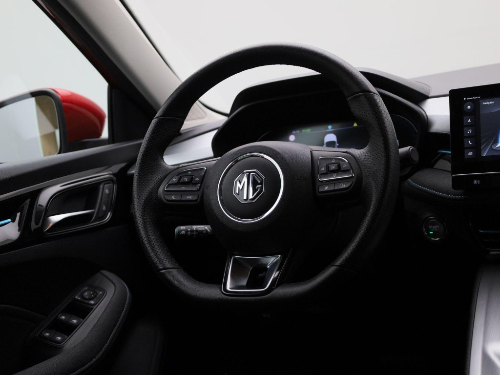 MG 5 standard range luxury 50 kwh | navigatie | leder | apple carplay / and