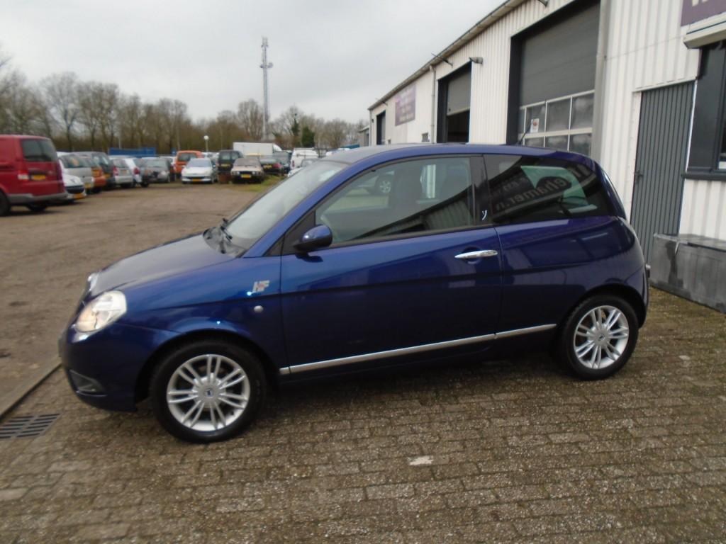 Lancia Y(psilon) 1.2 oro