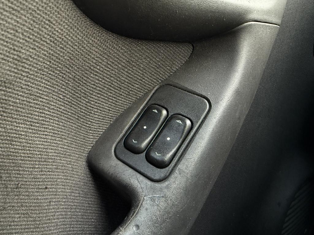 Opel Corsa 1.4-16v njoy automaat!