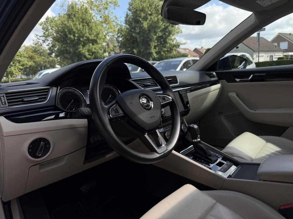 Skoda Superb 1.8 tsi laurin & klement - top uitvoering! -
