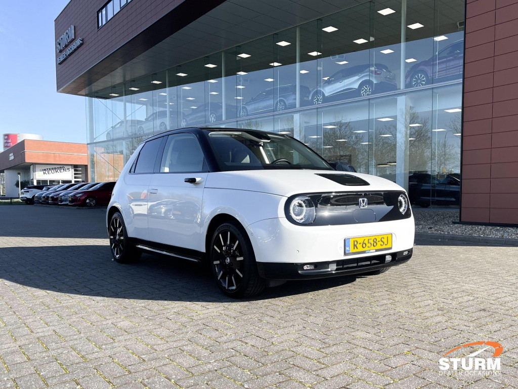 Honda E advance 16" | panoramadak | navigatie | 360° camera | stuur- + stoe