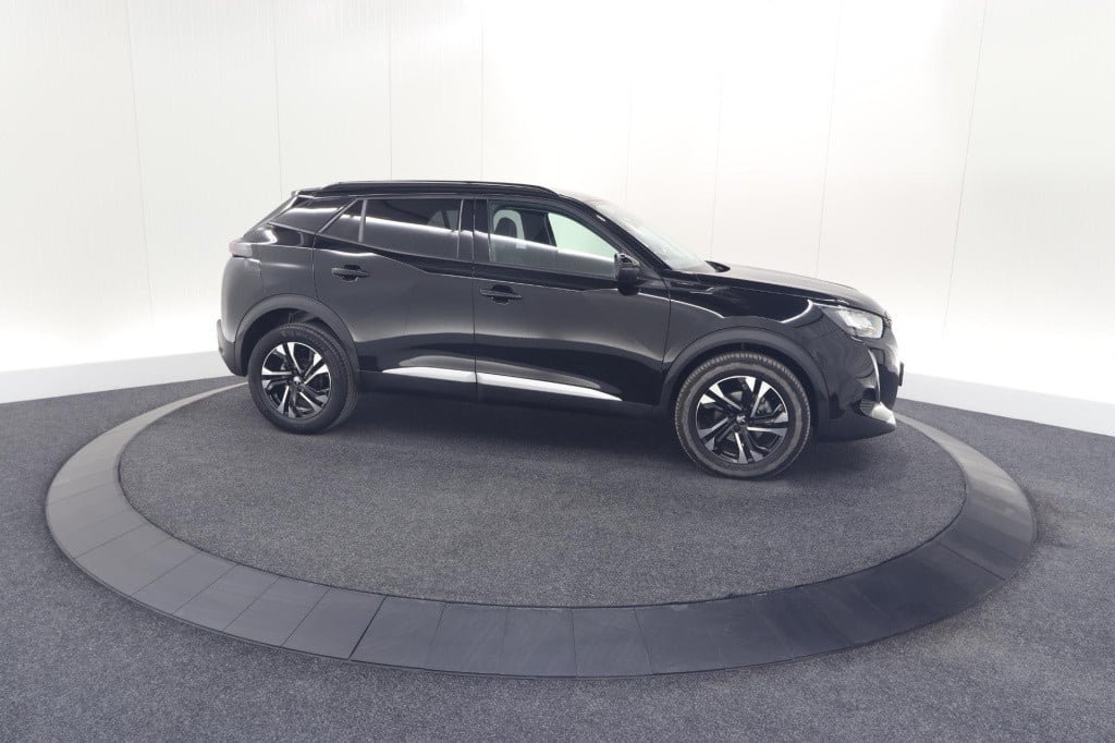 Peugeot 2008 puretech 102 allure pack | camera | apple carplay | parkeersen
