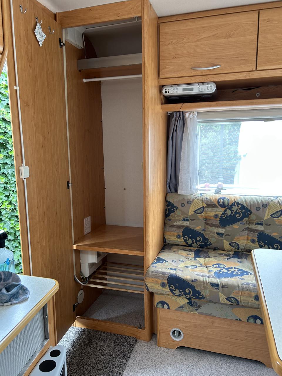 Knaus Blue Line 450 caravan