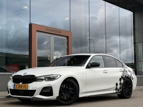 BMW 3-serie 320i m-sport | schuifdak | acc | leder | memory | laser | 20 in