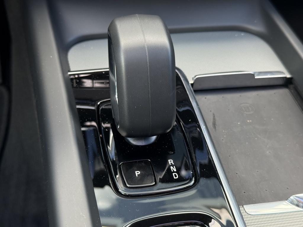 Volvo XC60 t6 398pk recharge ultra dark| panodak| adap.cruise| head-up| 360