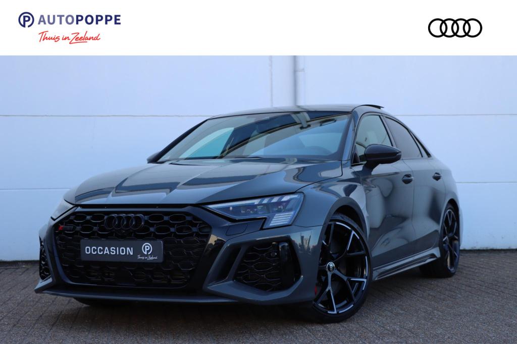 Audi Rs3 limousine 2.5 tfsi quattro | rs dynamic | keramisch | pano | bang 