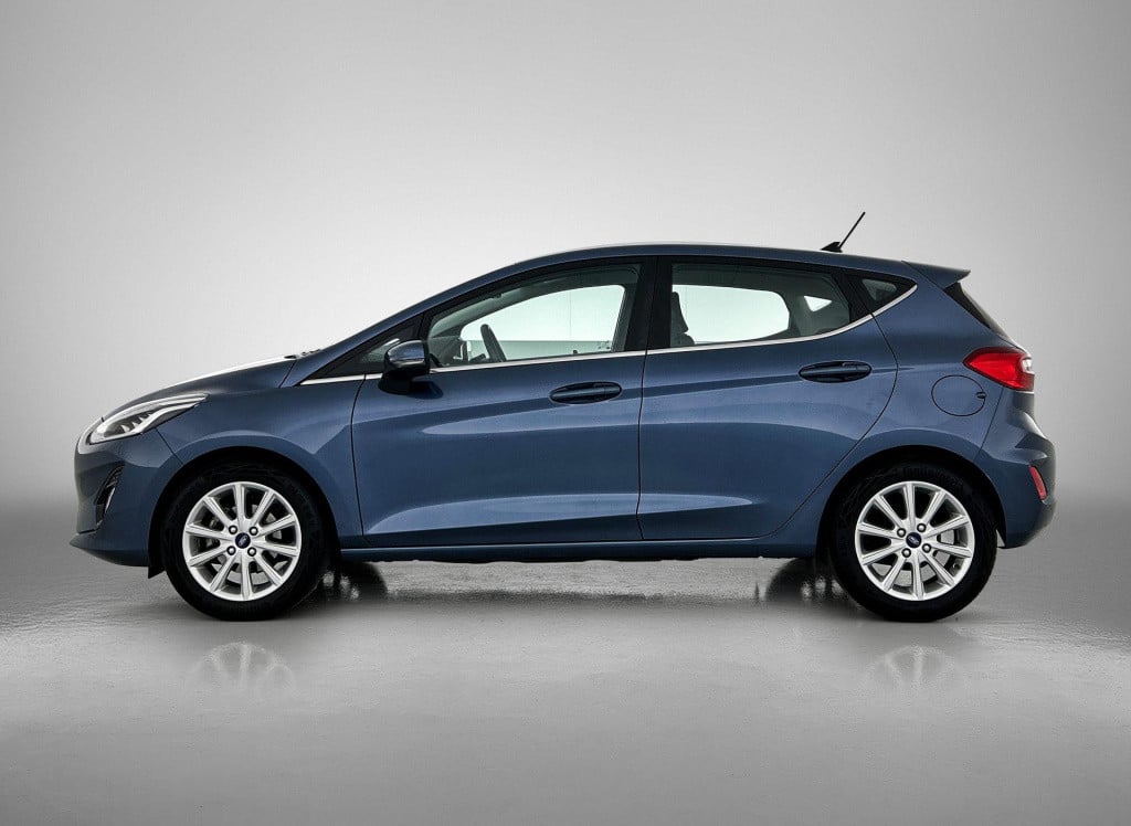 Ford Fiesta 1.0 ecoboost titanium | lmv | parkeer sensoren | cruise control