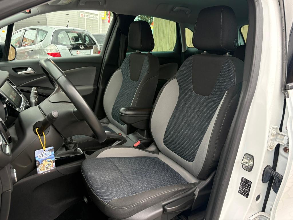 Opel Crossland X 1.2 turbo 120 jaar edition