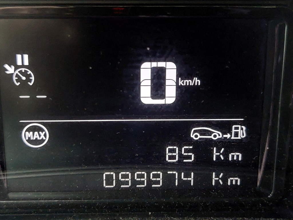 Citroen C3 1.2 pt 82 shine clima/nav/cam