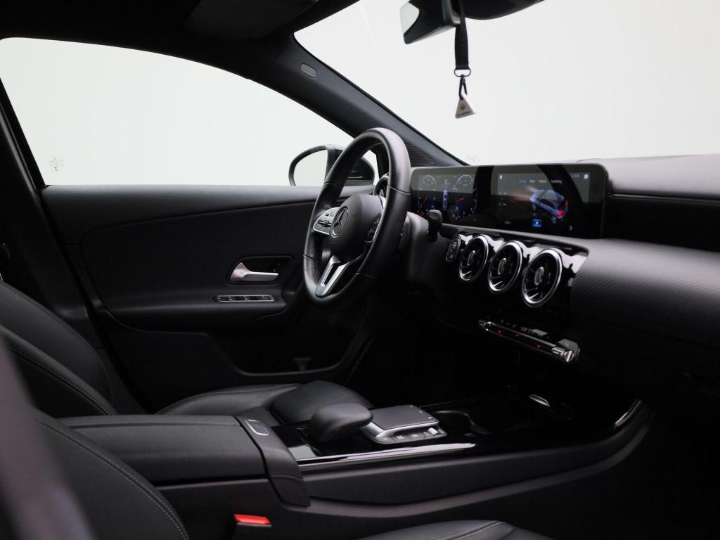 Mercedes-Benz A-Klasse 180 business solution | automaat | apple carplay / a