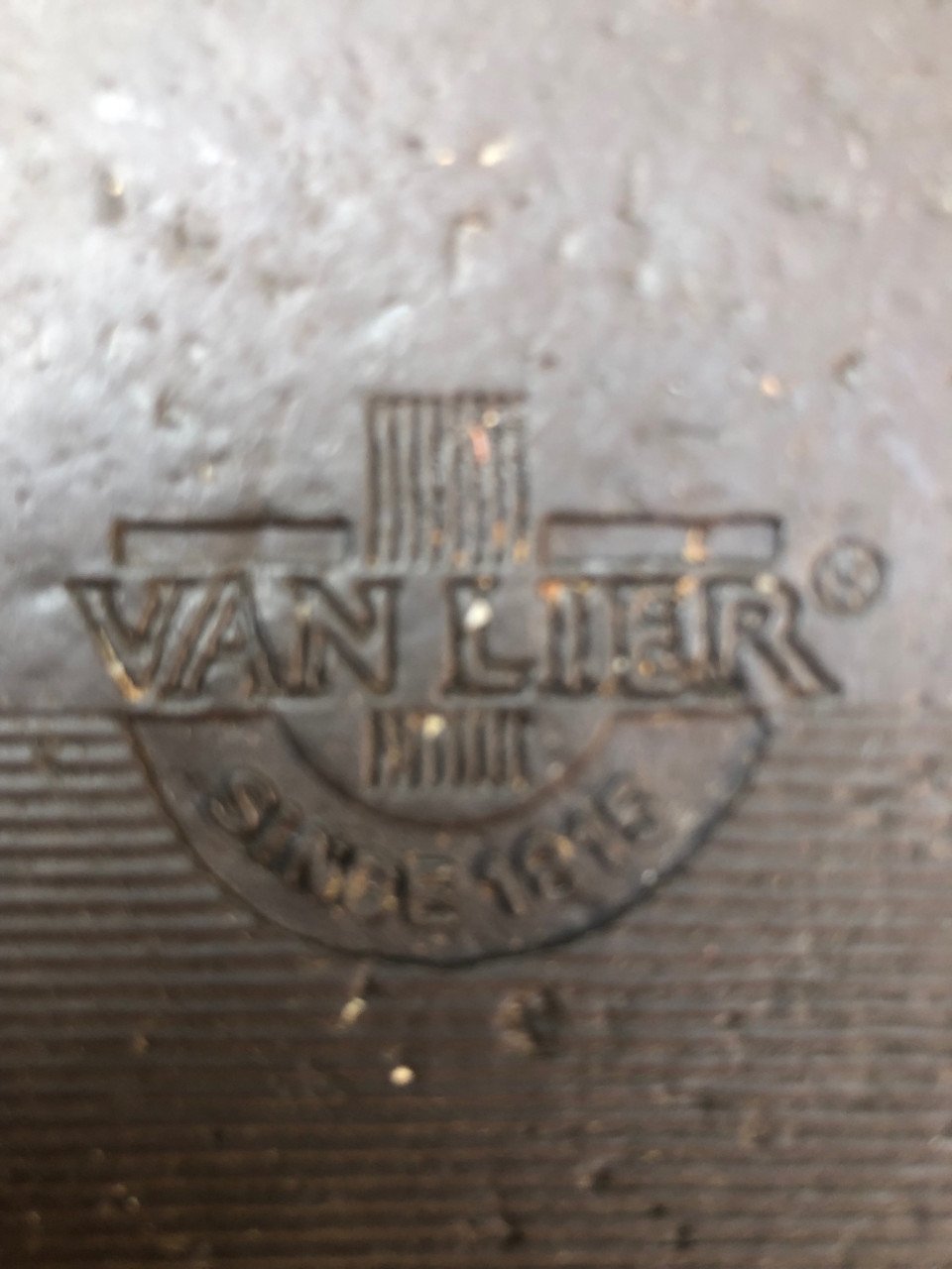 Van Lier schoenen maat 10 is 44.