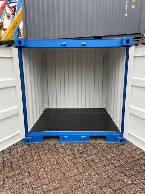 Container