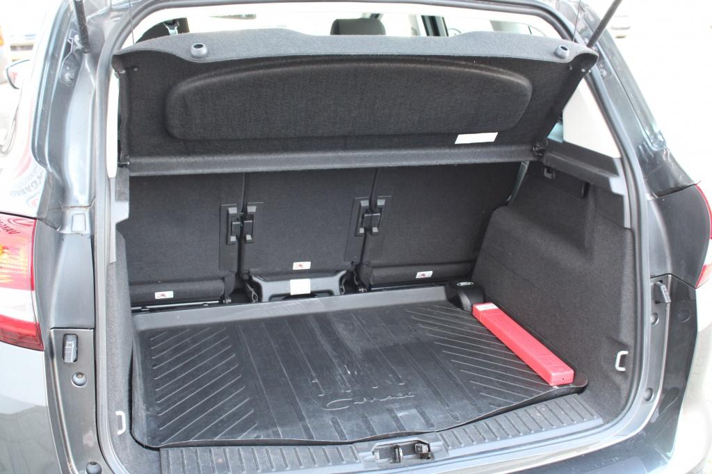 Ford C-max 1.0 trend