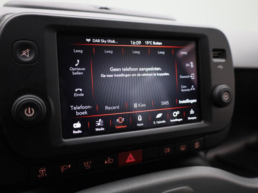 Fiat Panda 1.0 hybrid city life | apple carplay / android auto | airco | cr