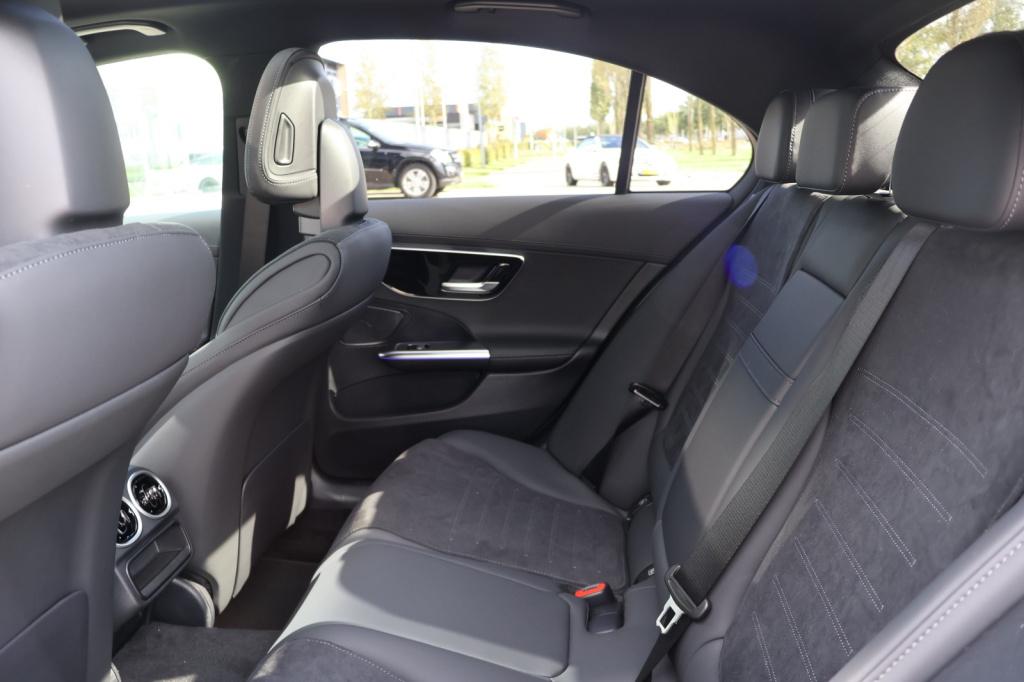 Mercedes-Benz C-Klasse 300 e 140 years edition l amg line l panoramadak l s