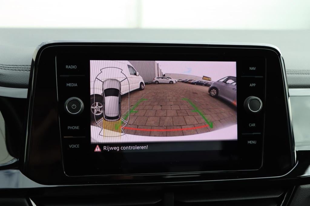 Volkswagen T-roc 1.5 tsi r-line 150pk dsg7