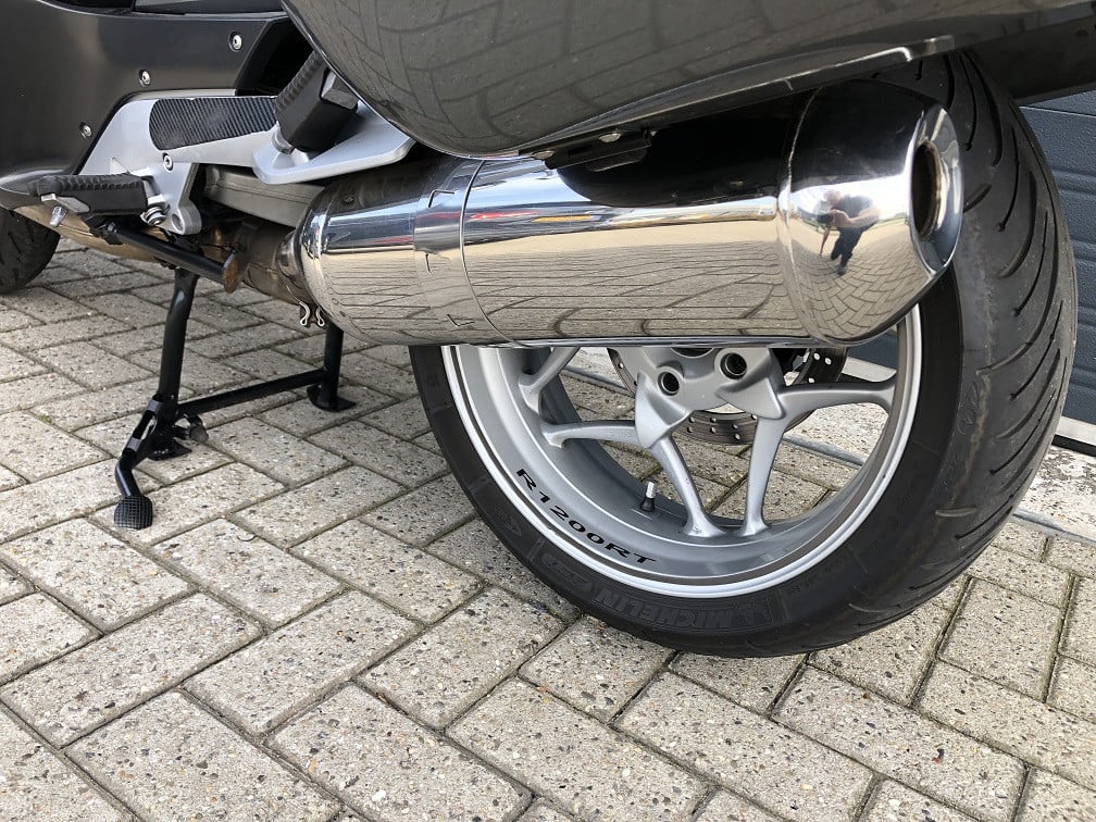 Keurige BMW R1200RT uit 2005 met 122dkm, ABS, kofferset, rijklaar €3750,-