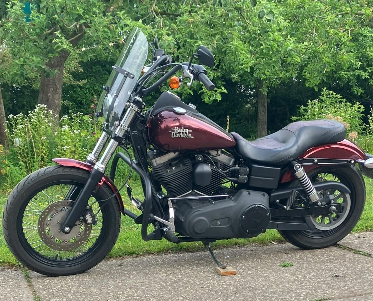 Harley Davidson Street bob 103