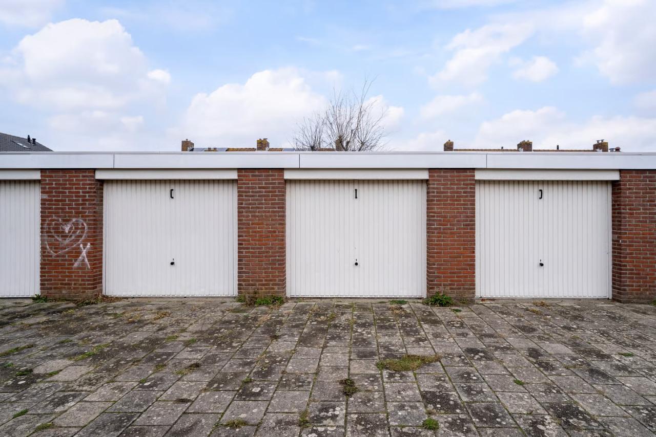 Garagebox, Pioenlaan te Vlissingen