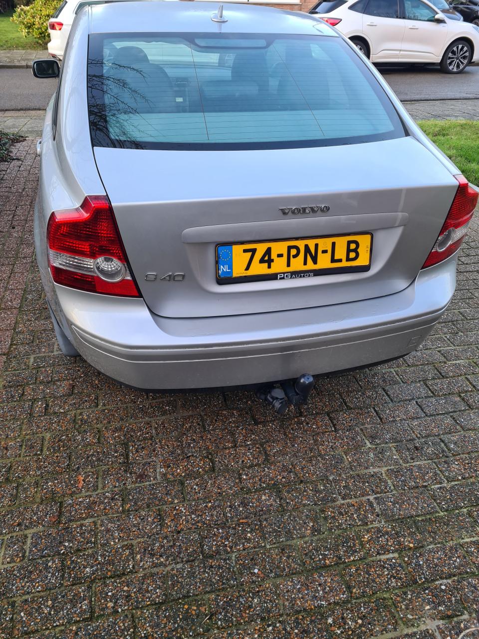 Volvo S40 2004