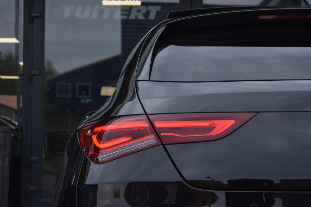 Mercedes-Benz Cla shooting brake 200 amg night | sfeerverlichting | panoram