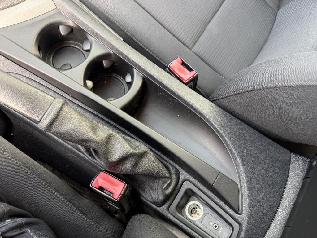 BMW 1 Serie 116i 2.0 122pk executive 3-drs